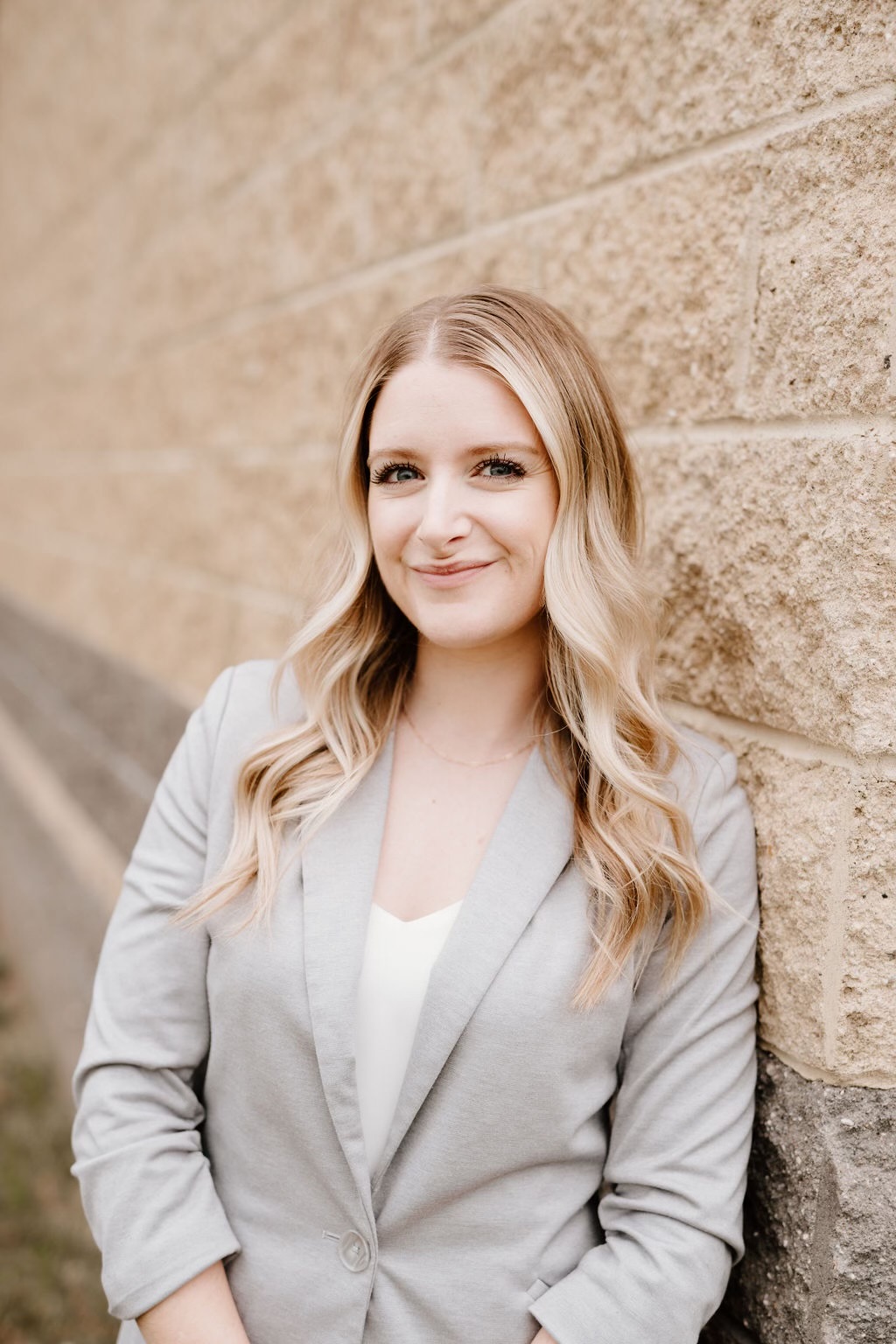 Holly (Jessica) Weir